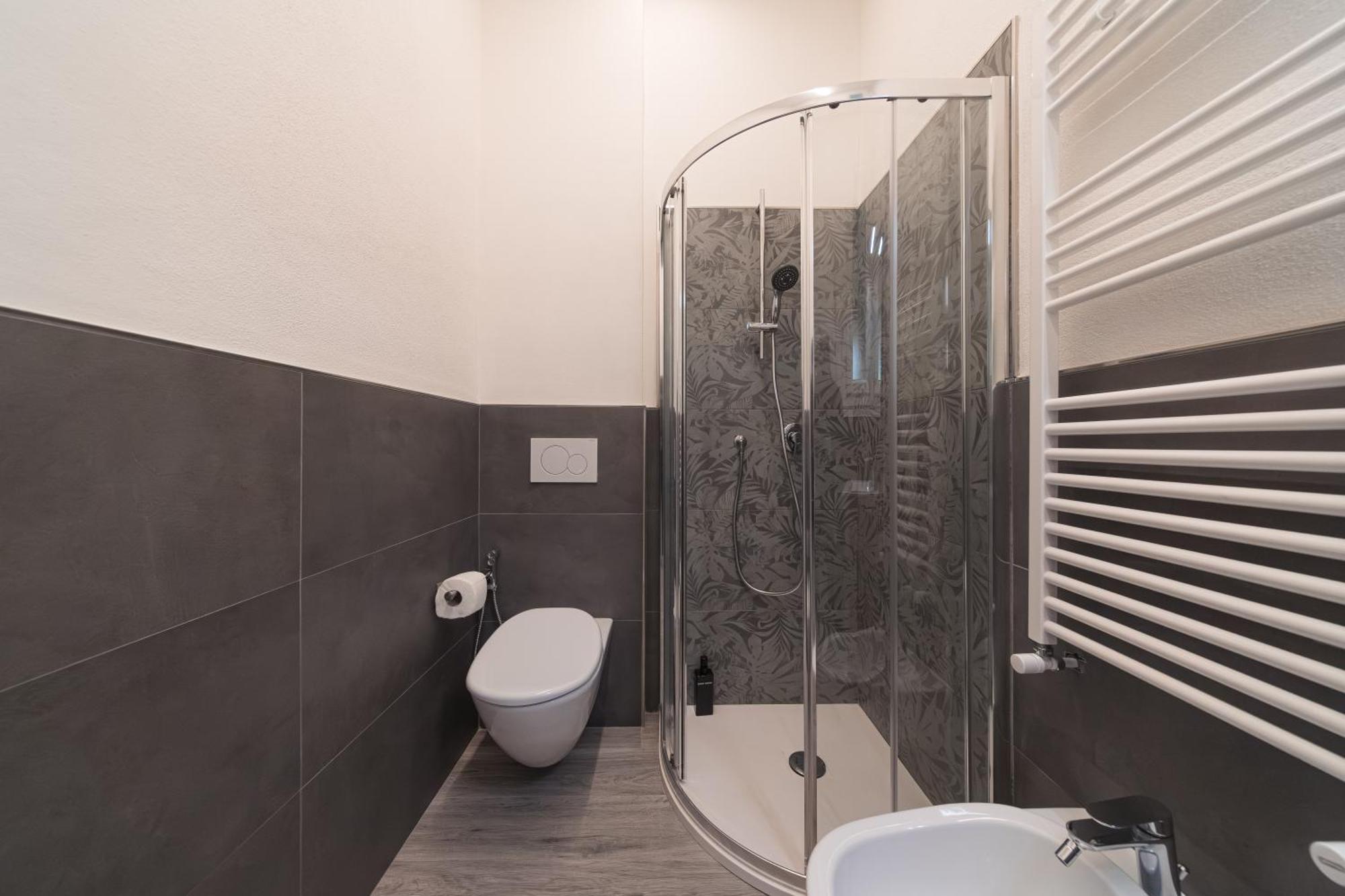 Dall'Arca Suites Bologna Station - Center - Fiera Exteriör bild